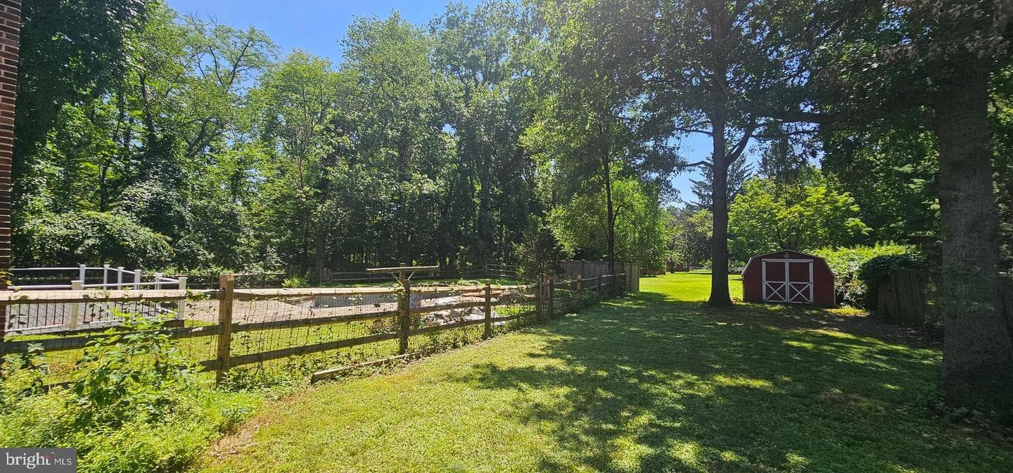 2247 E Orvilla Road photo 34