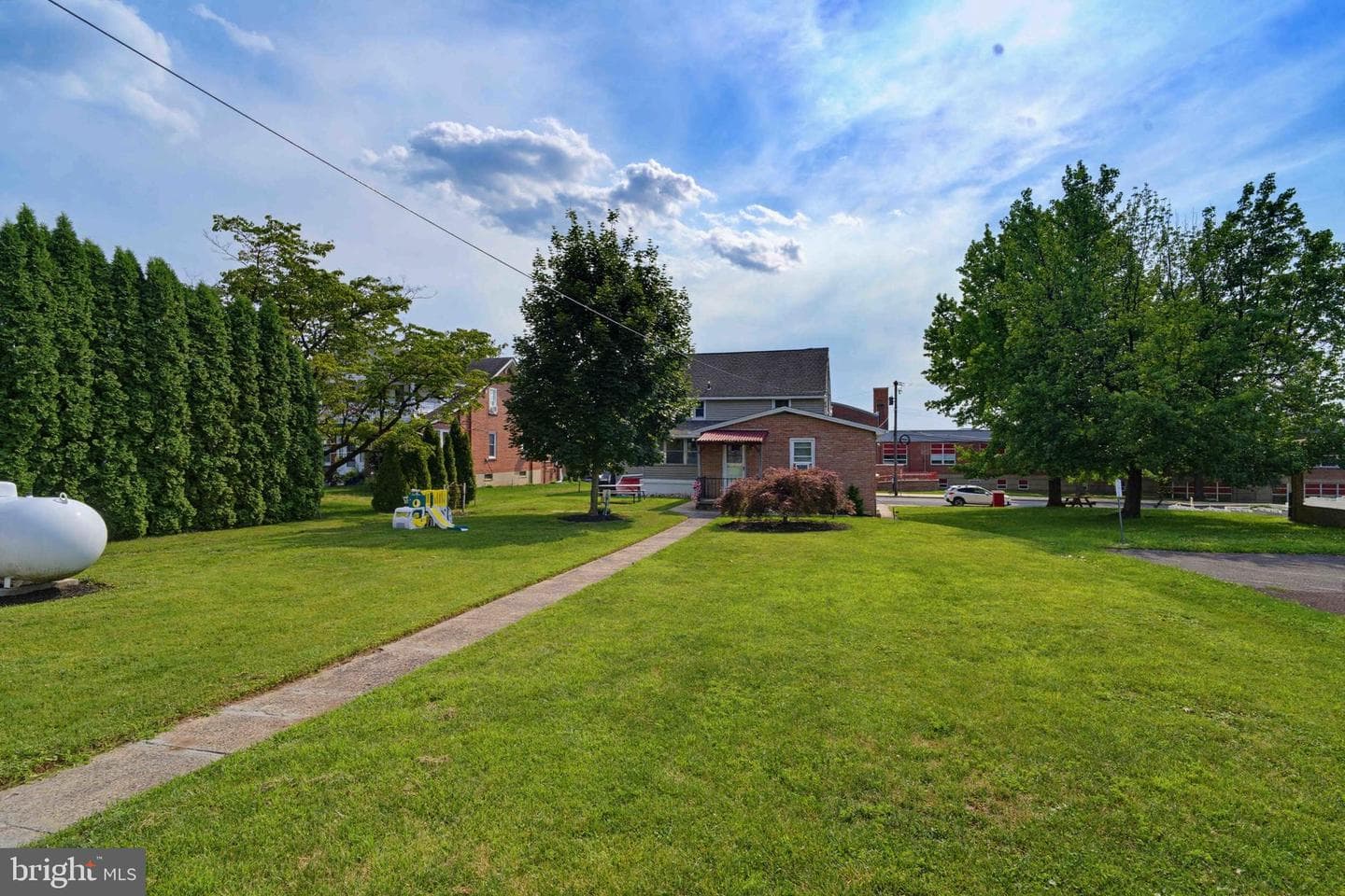 513 Jefferson Street photo 35