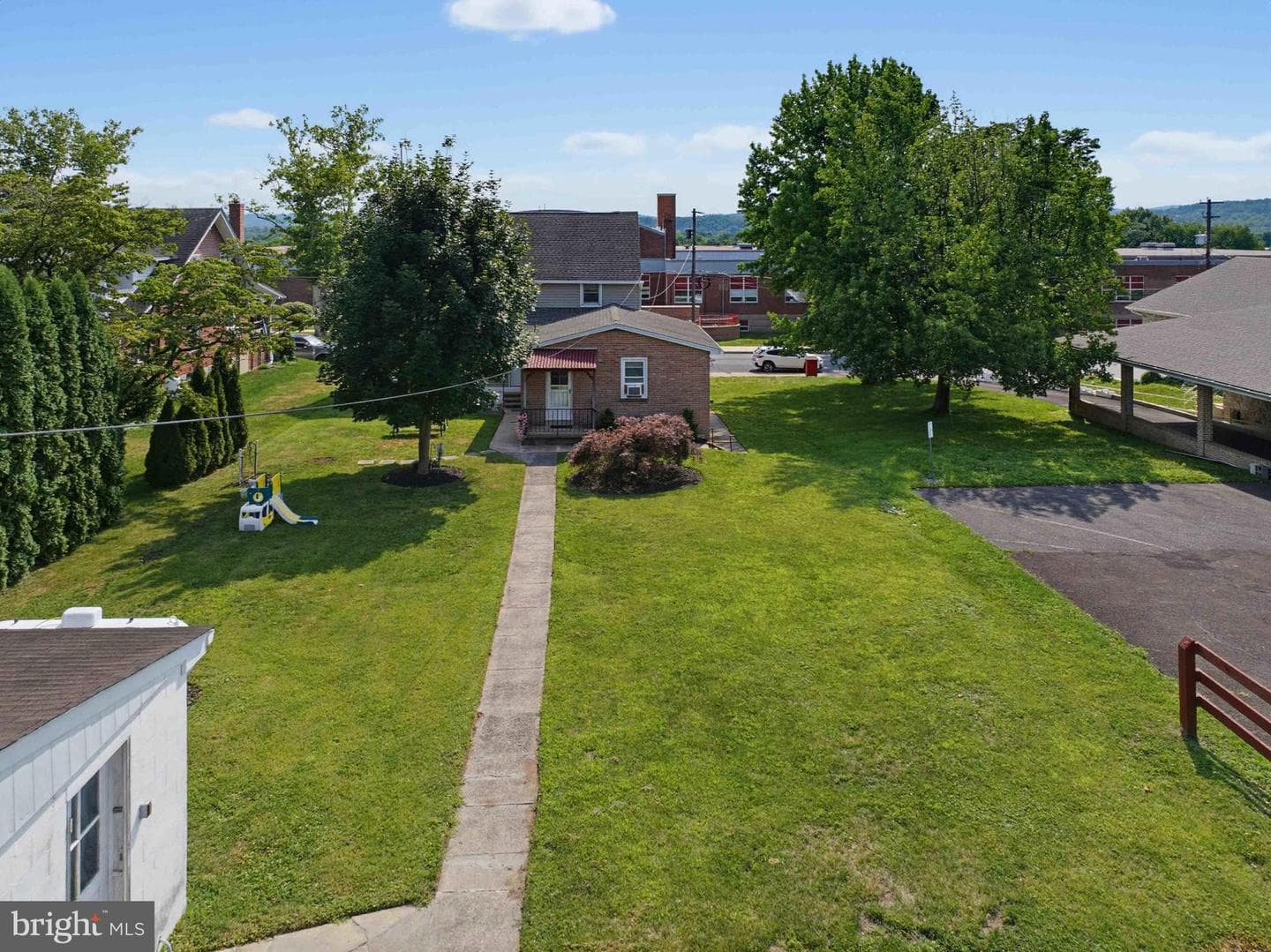 513 Jefferson Street photo 36