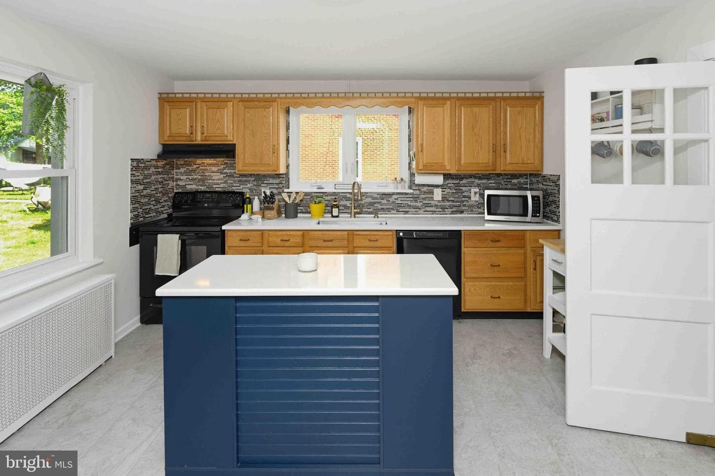 513 Jefferson Street photo 6