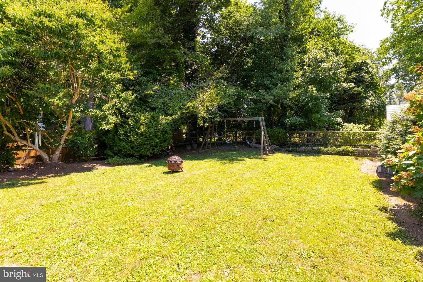 134 E Mt Pleasant Avenue photo 46