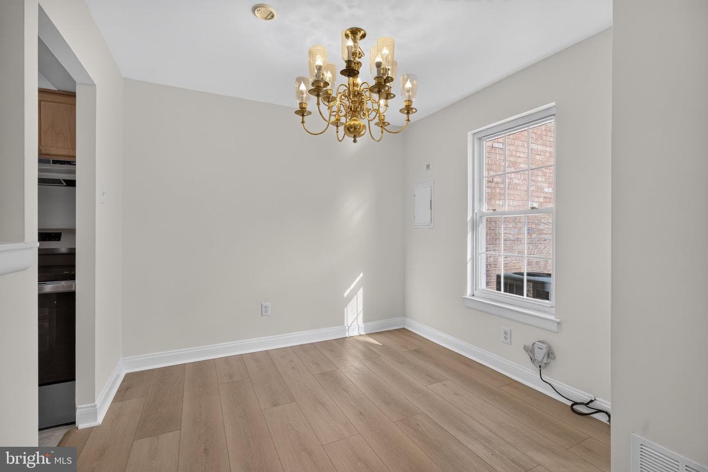 248 Arbour Court photo 4