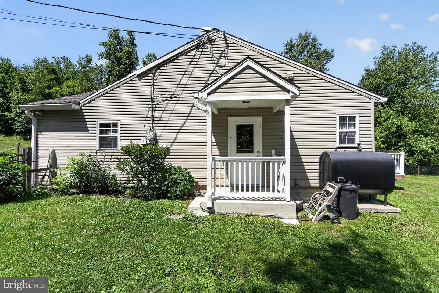 233 Snyder Road photo 33