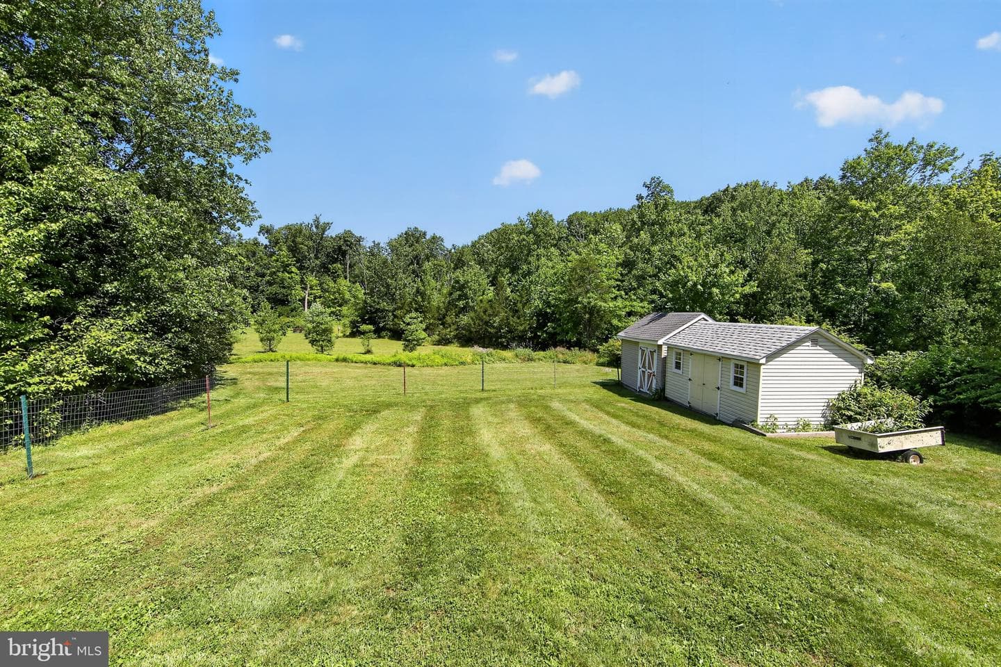 233 Snyder Road photo 37