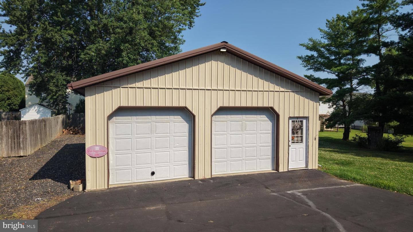 571 Township Line Road photo 33