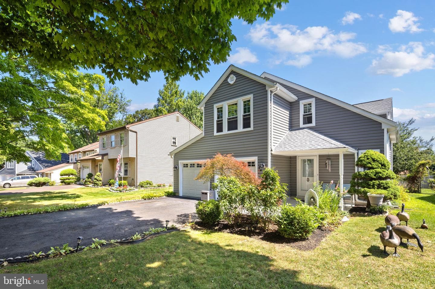 12 Pebble Drive, Horsham