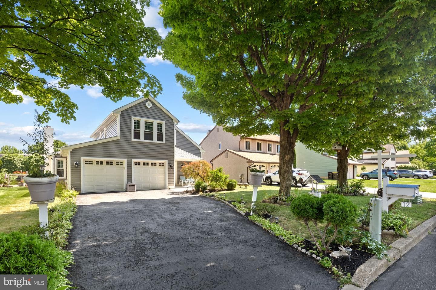 12 Pebble Drive photo 3