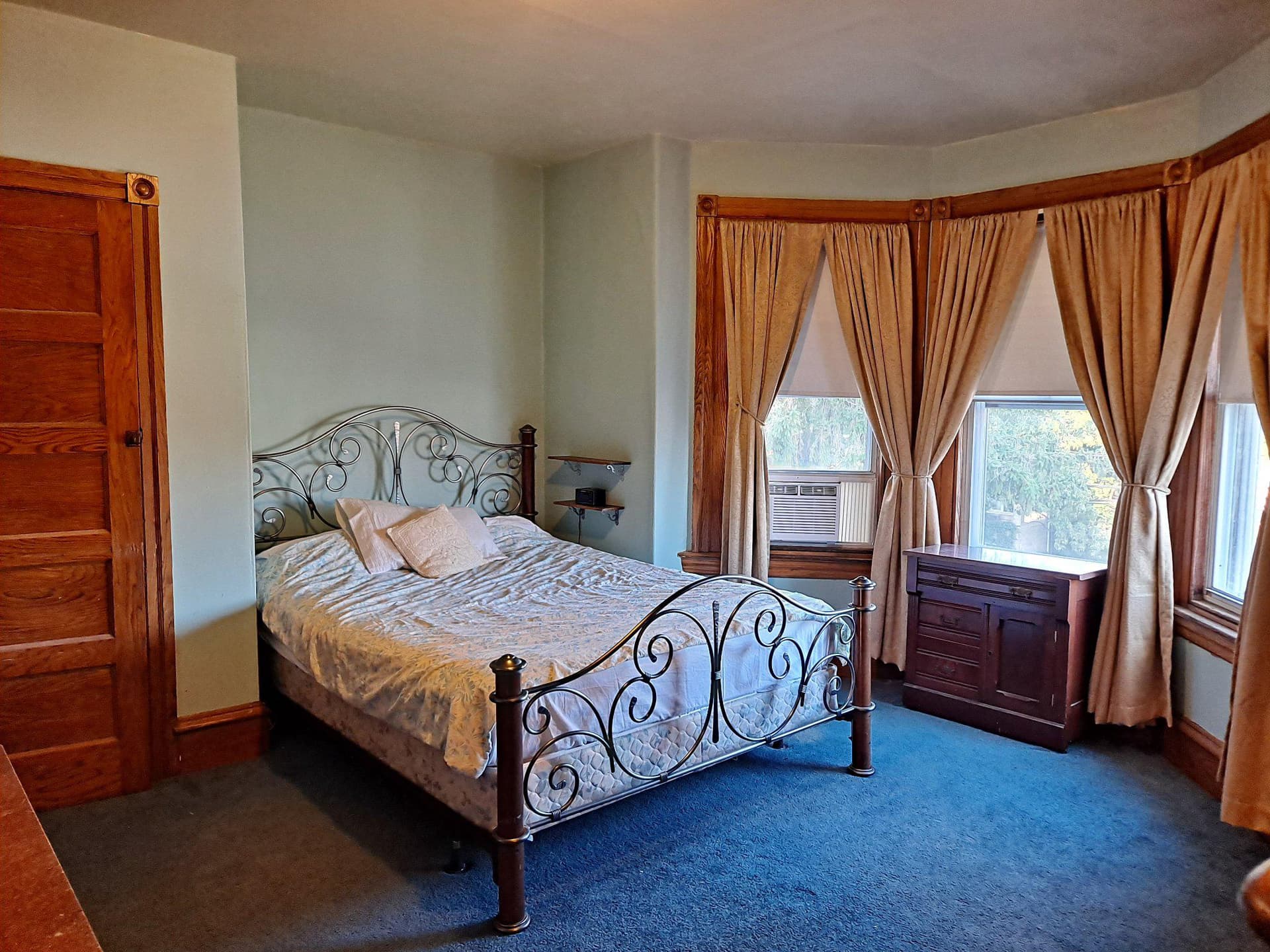 707 Stanbridge Street photo 20