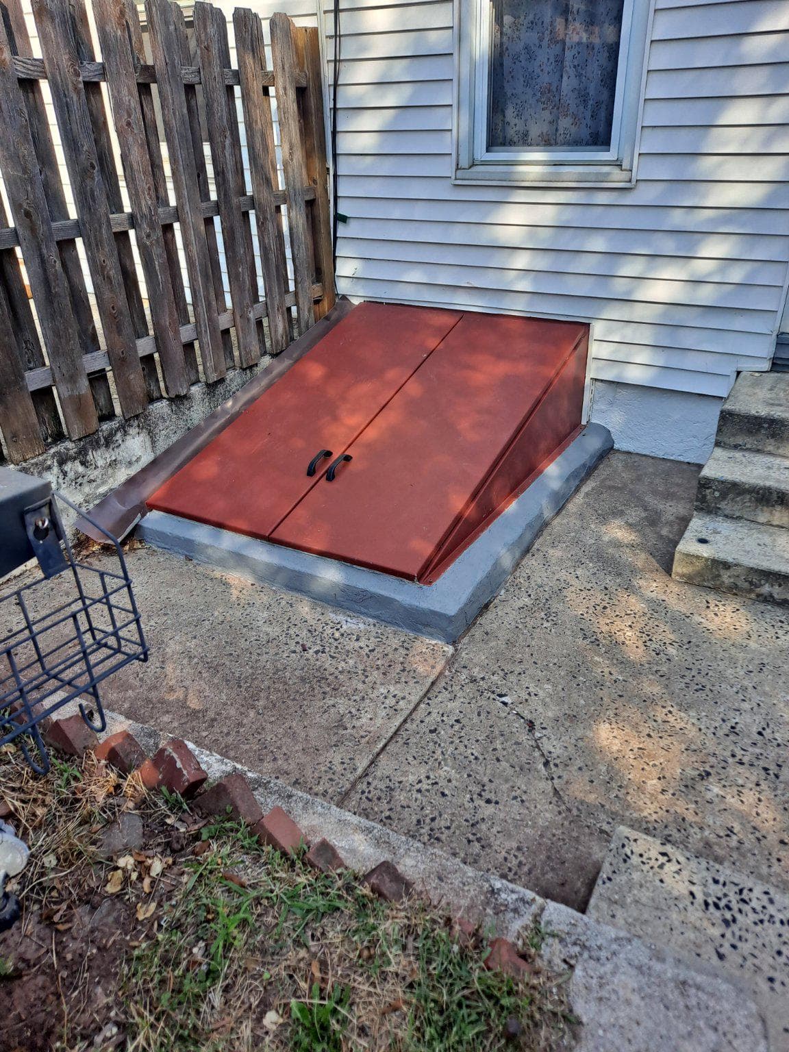 707 Stanbridge Street photo 37
