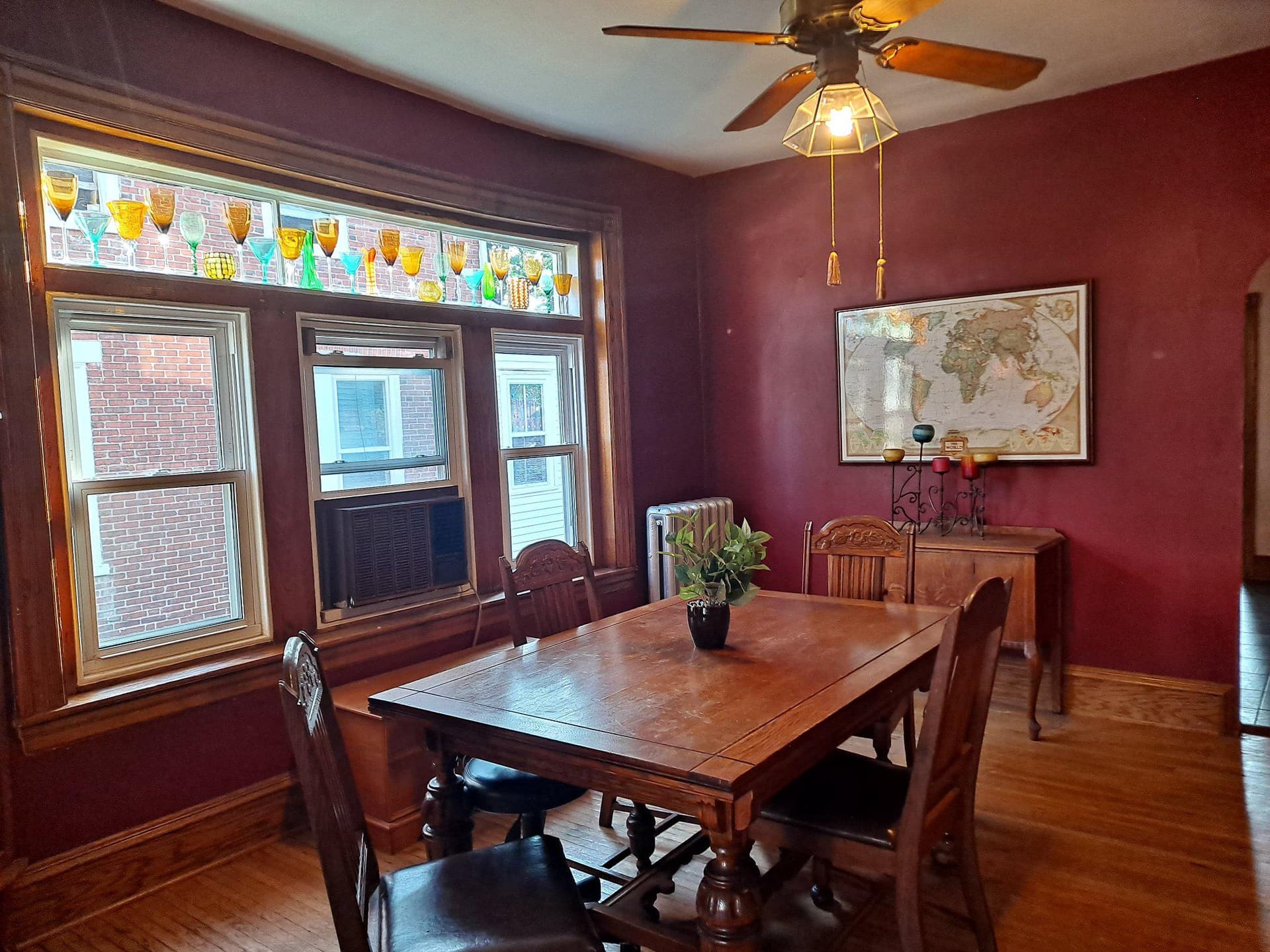 707 Stanbridge Street photo 9