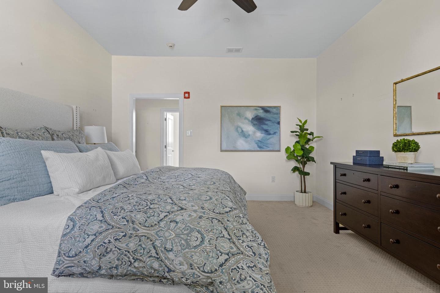 114 E Athens Avenue #2 photo 20