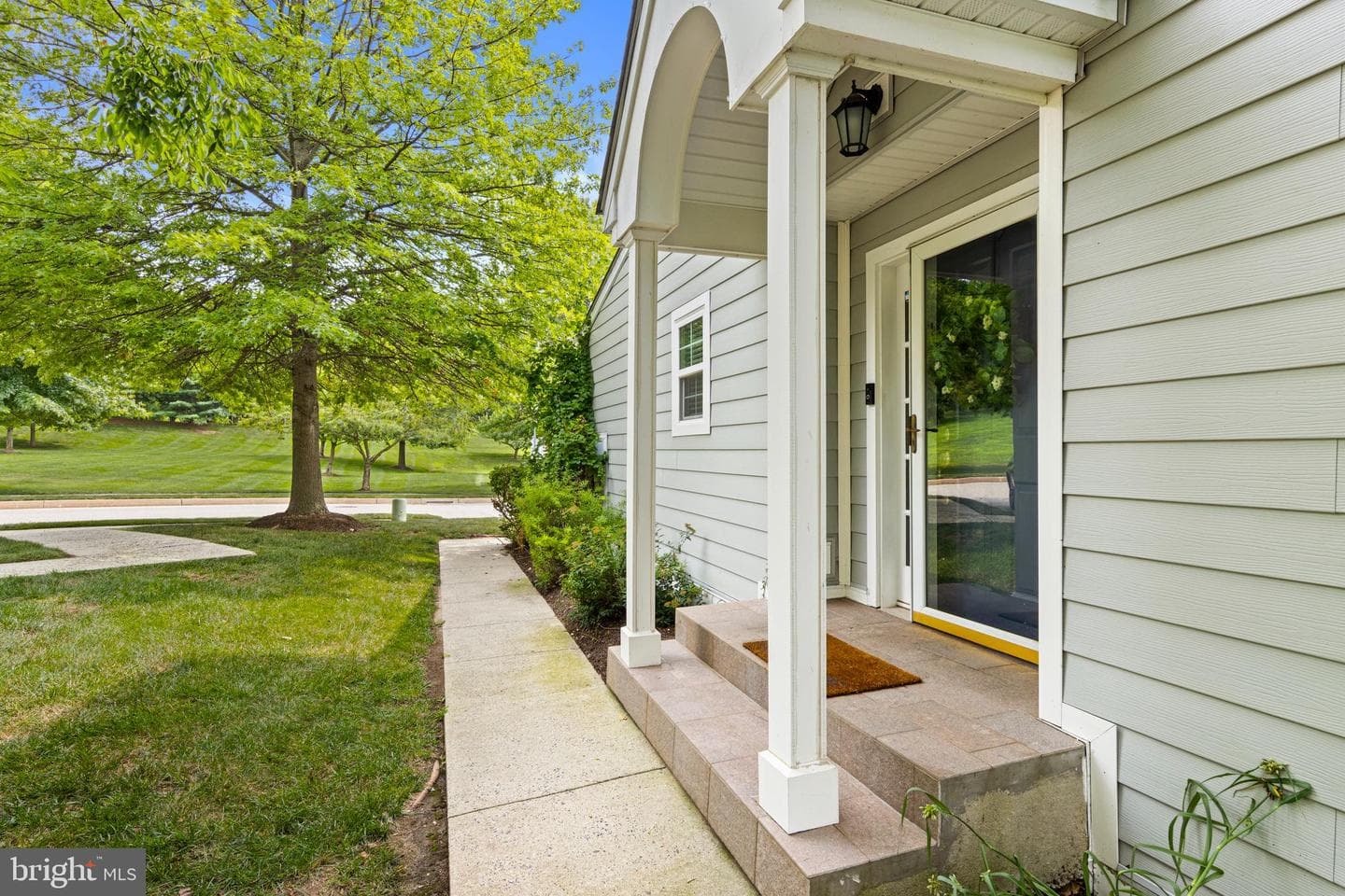 117 Ashley Way photo 3