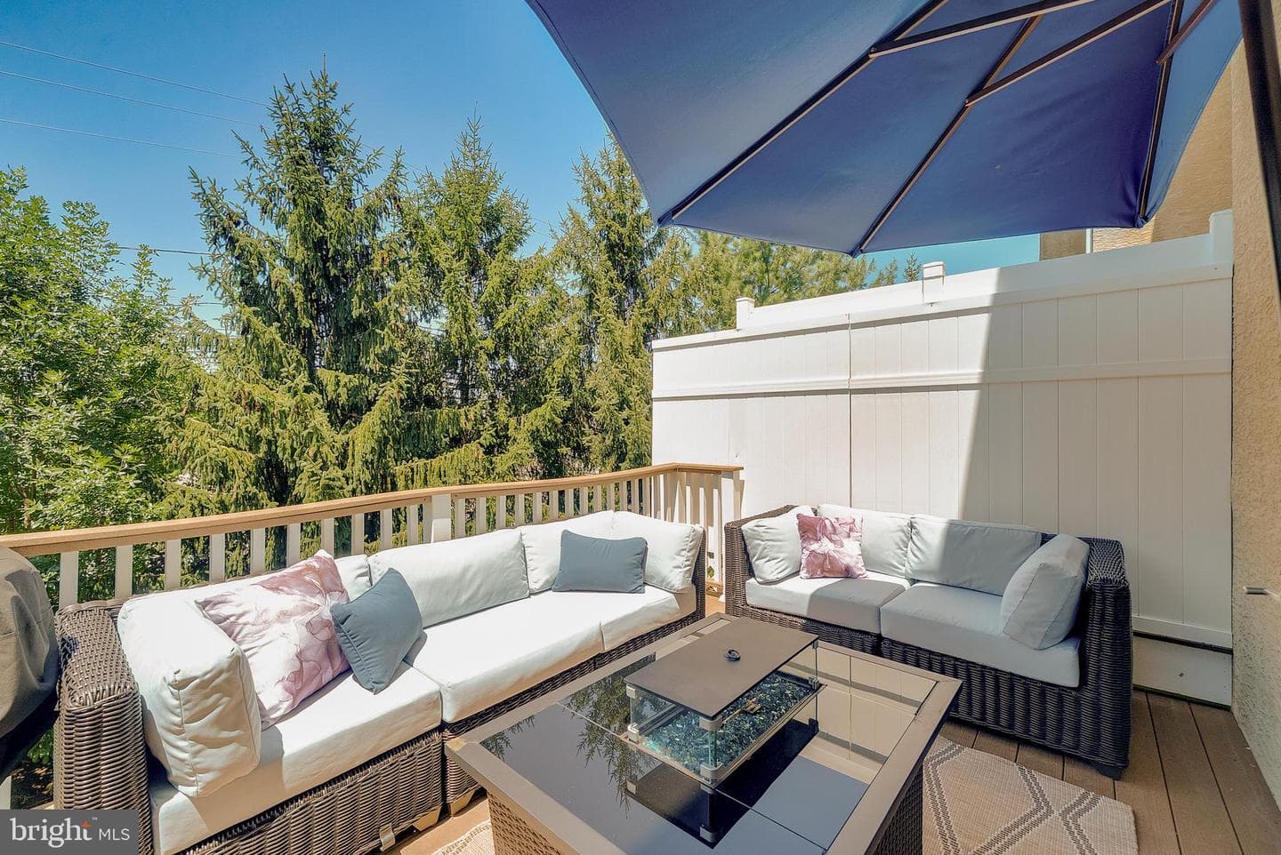 108 Carriage Court photo 28