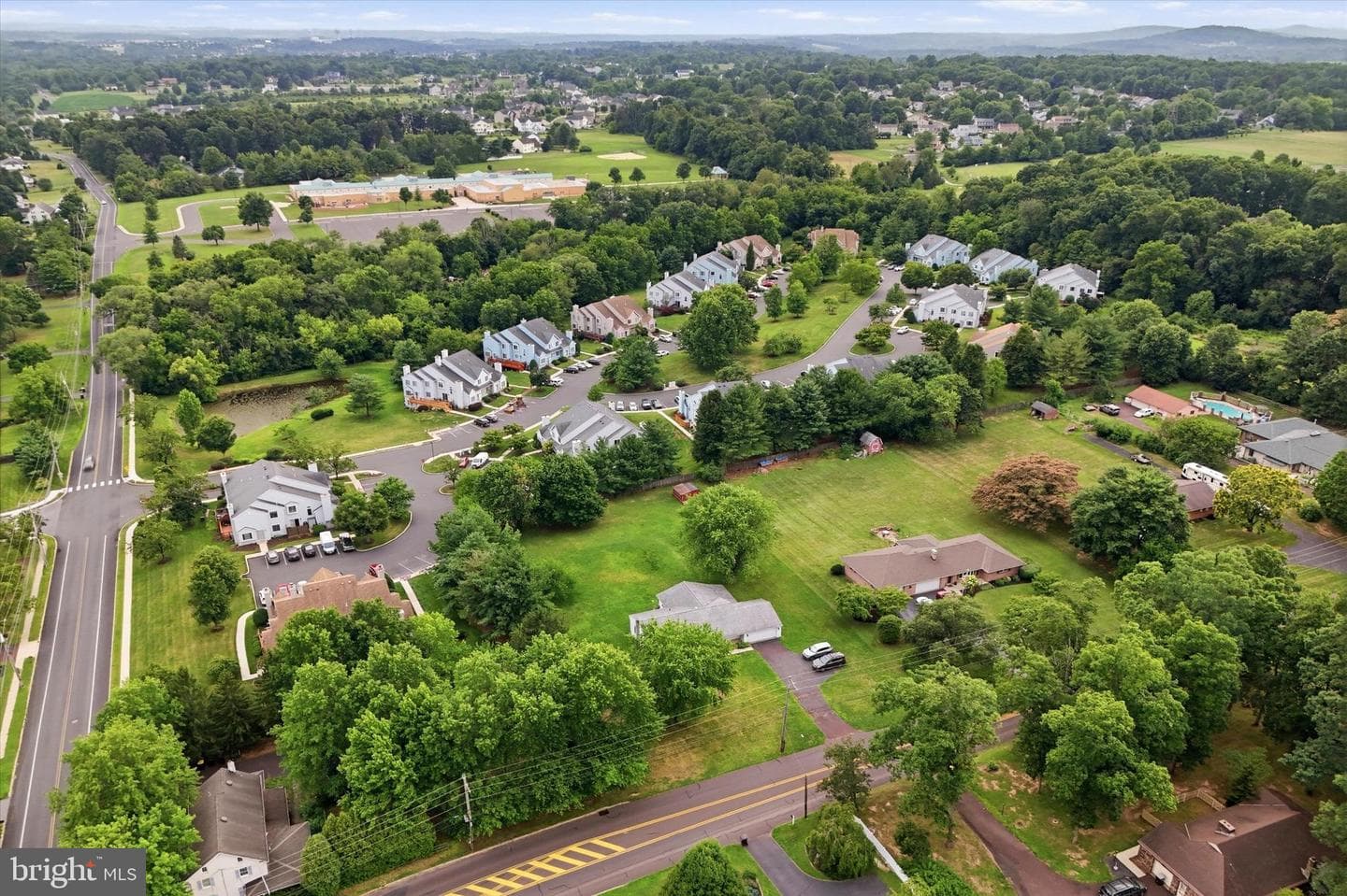 360 Oak Drive photo 32