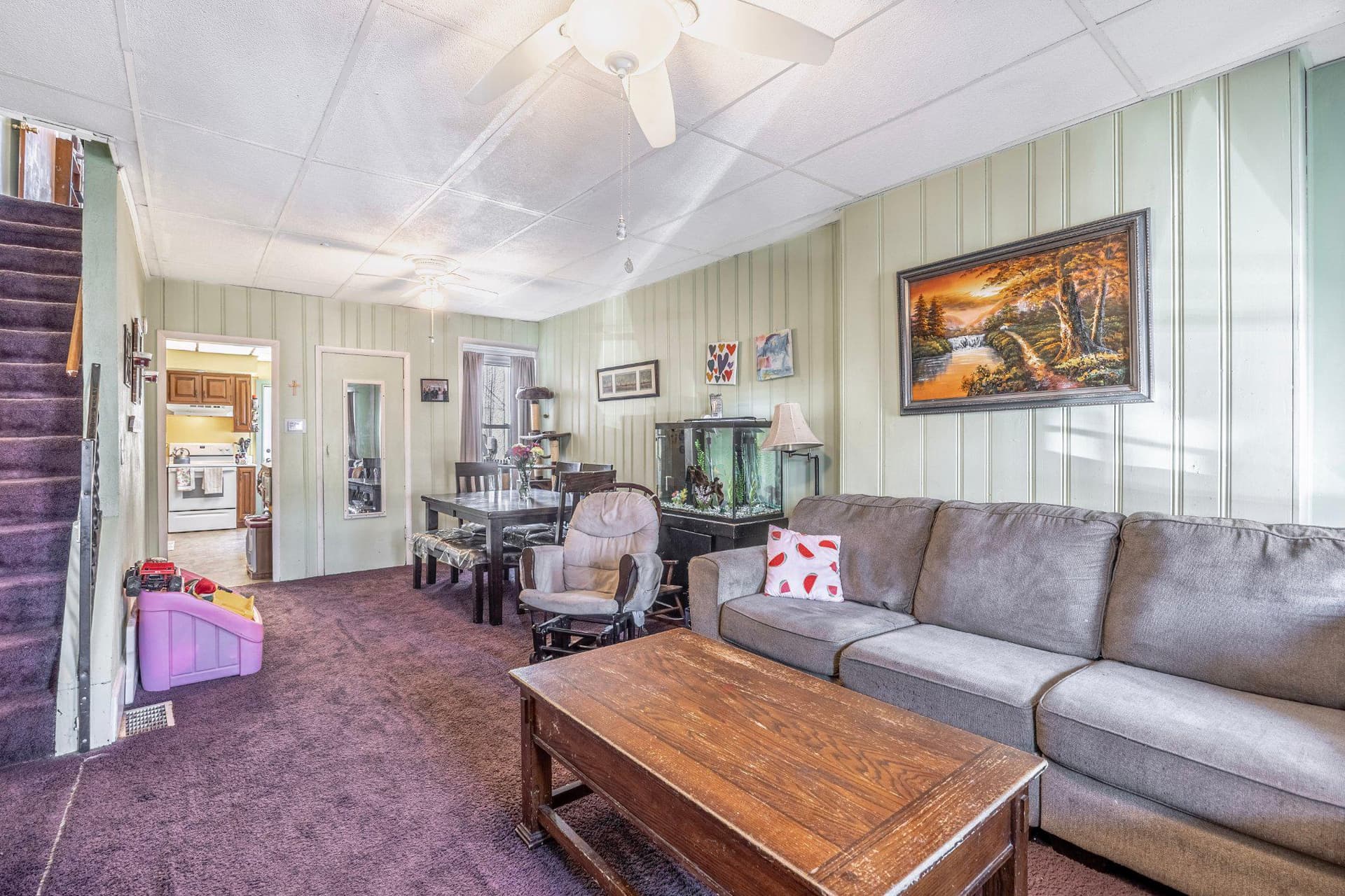 135 Rosemont Avenue photo 4