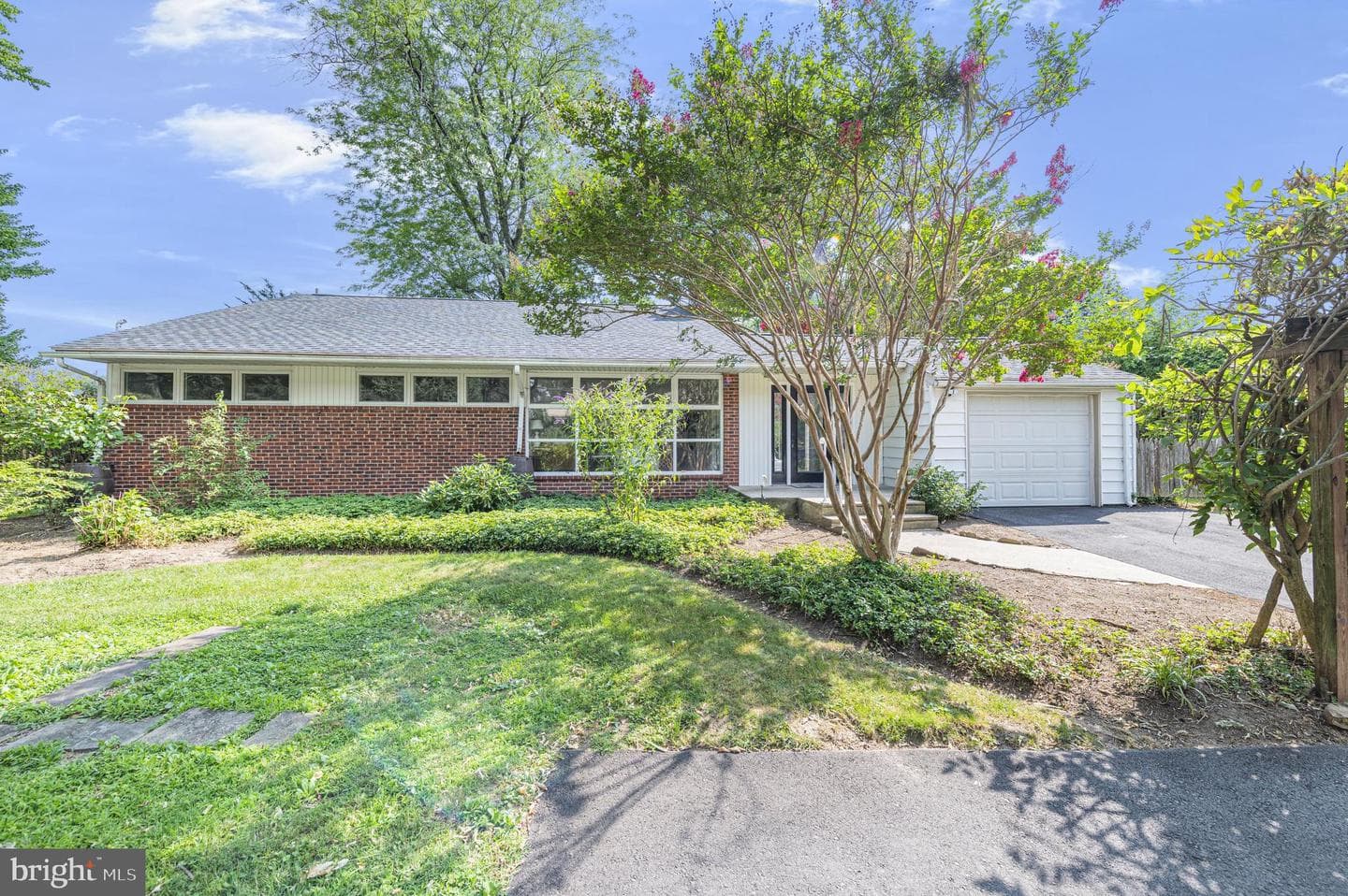 706 Moredon Road, Jenkintown