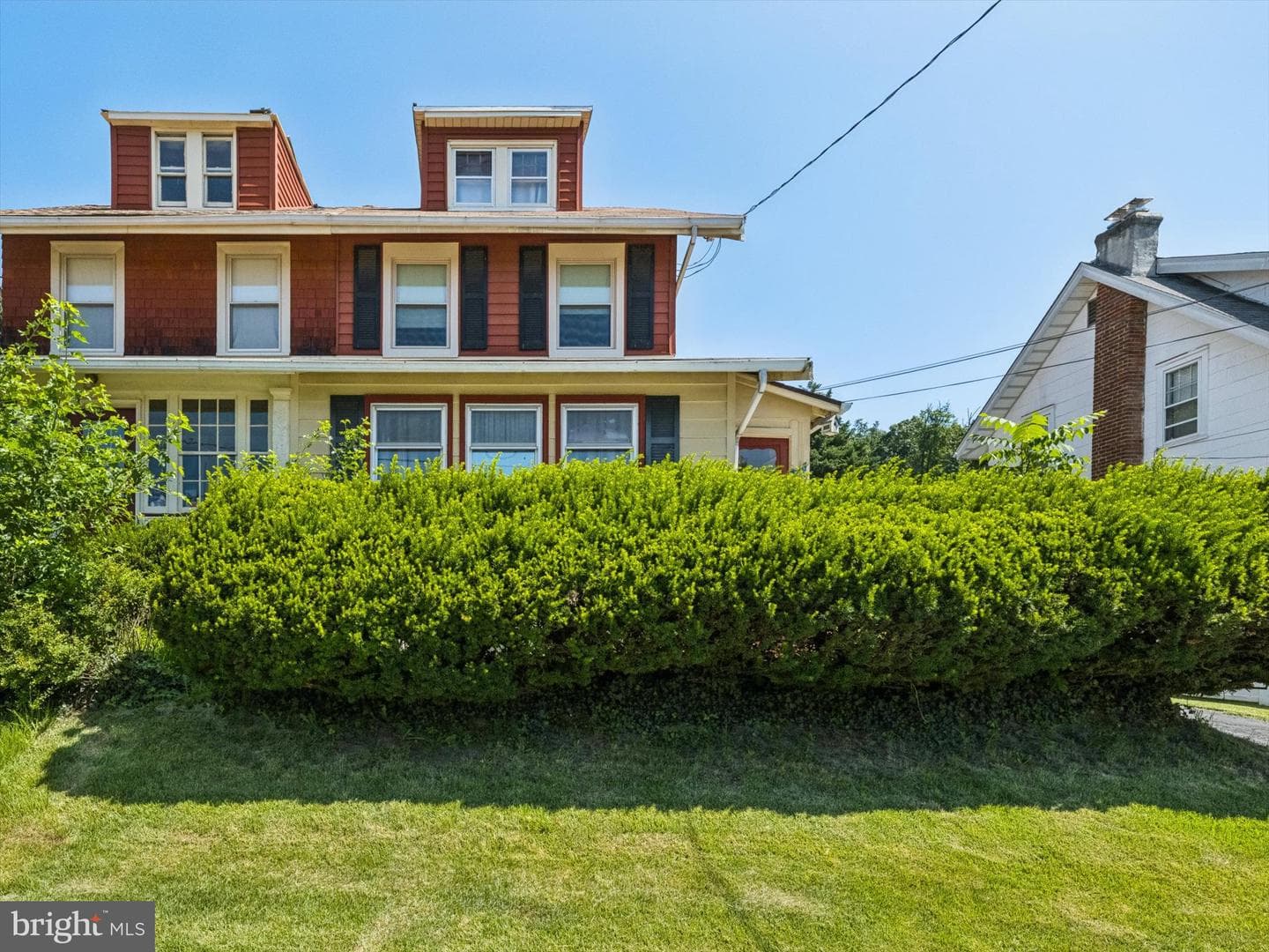 2455 Ardsley Avenue photo 2