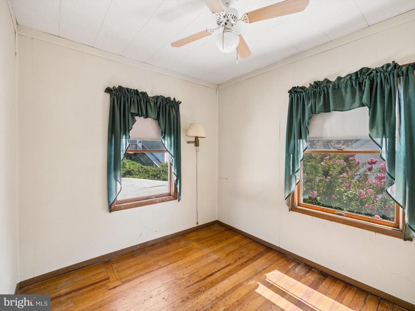 2455 Ardsley Avenue photo 31
