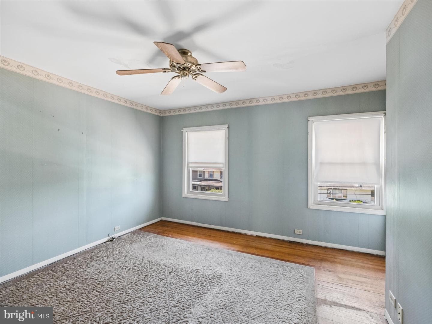 2455 Ardsley Avenue photo 33