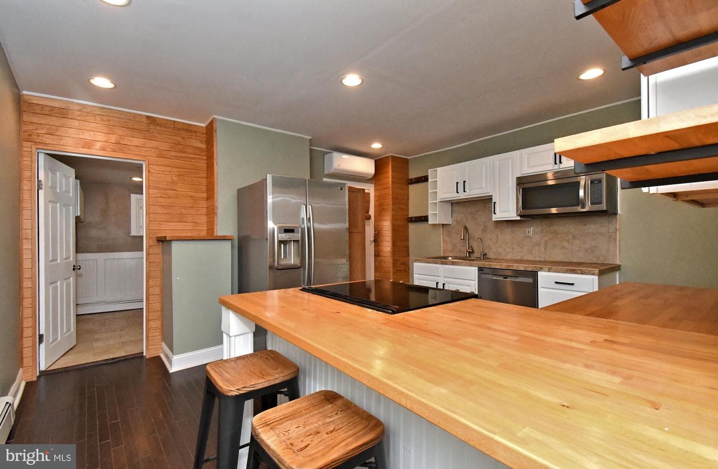 224 Brittmoir Avenue photo 8