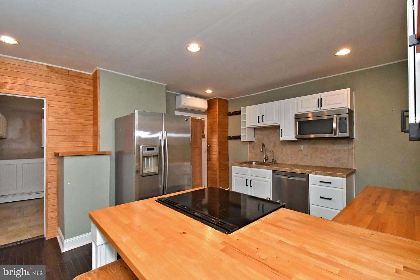 224 Brittmoir Avenue photo 9