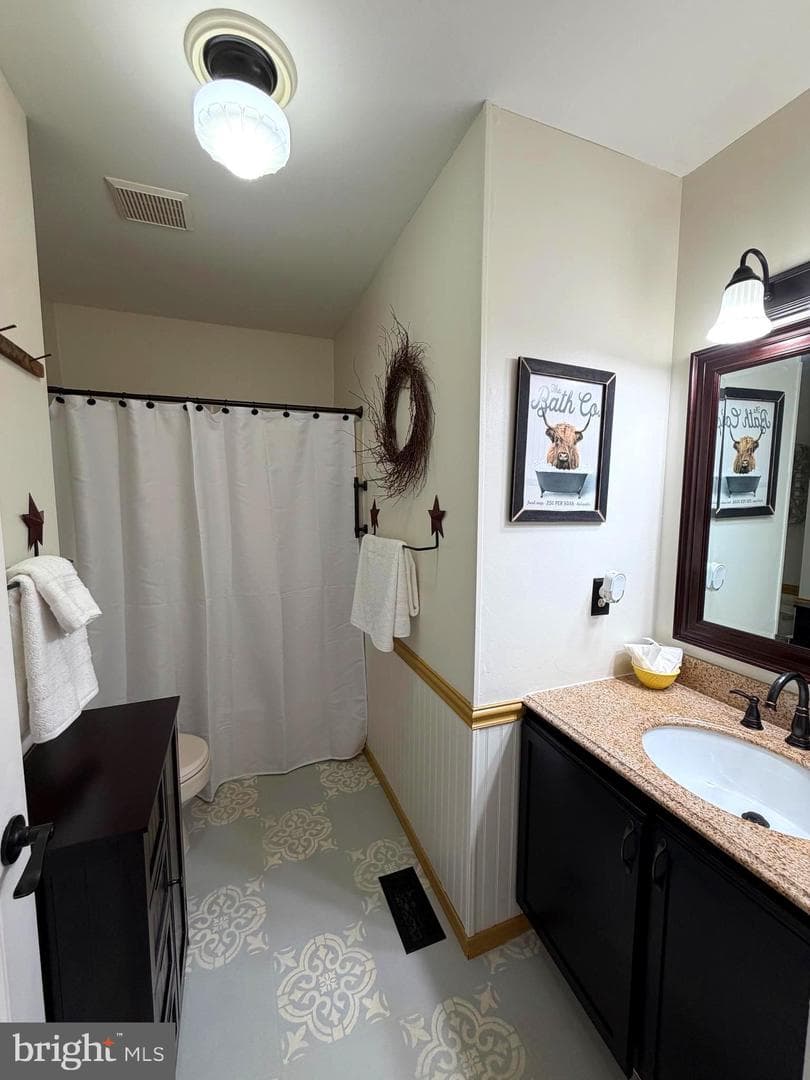 1051 Bramblewood Court photo 14