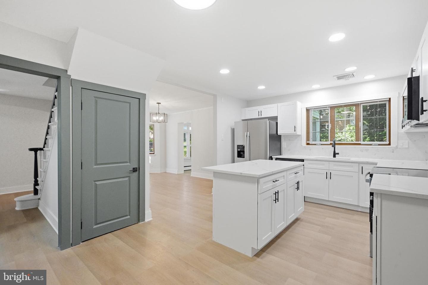 8327 Tulpehocken Avenue, Elkins Park