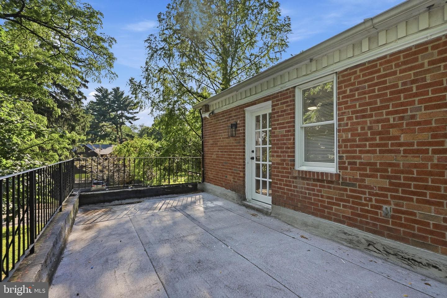 8327 Tulpehocken Avenue photo 25