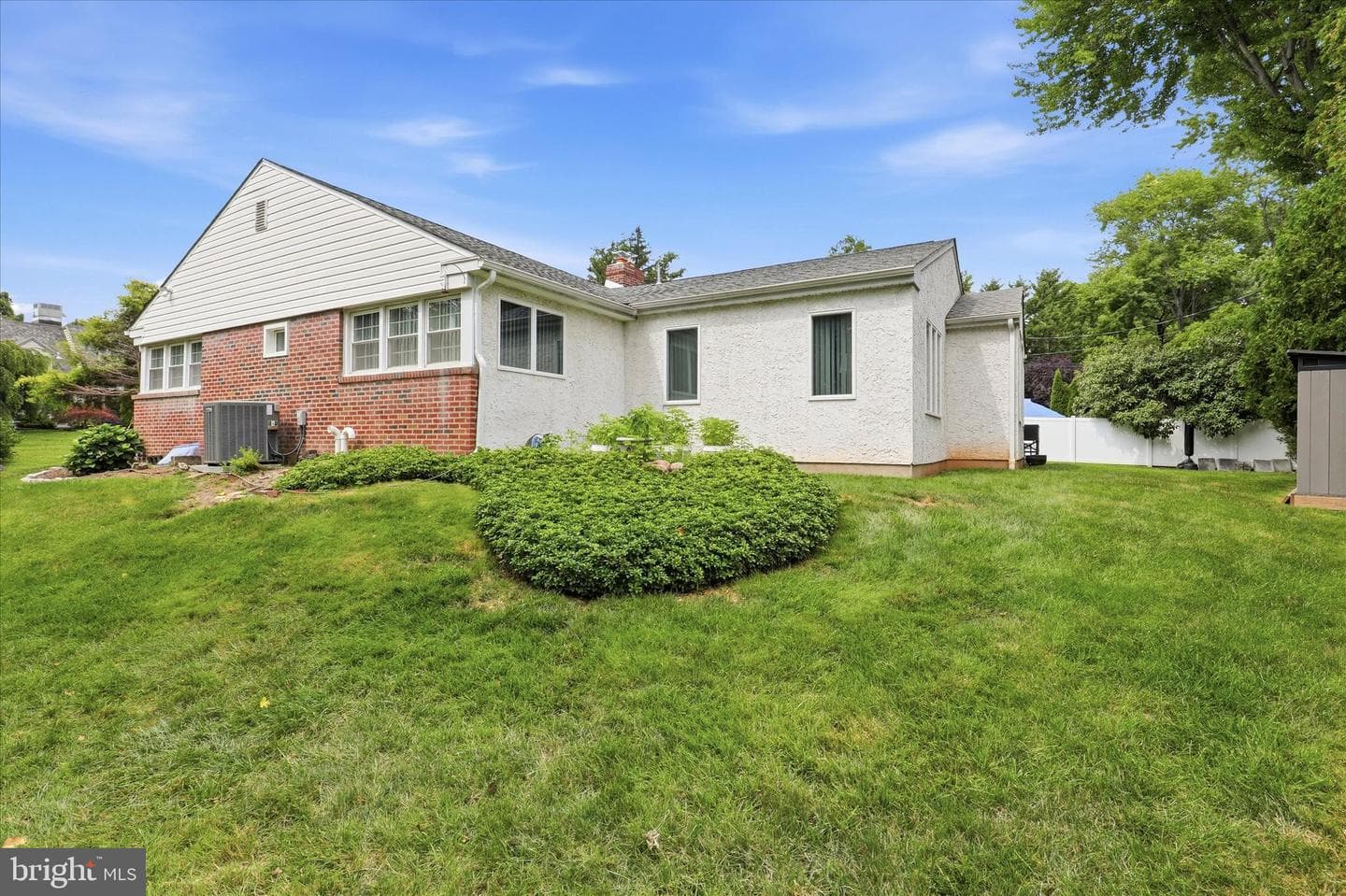 3155 Manor Road photo 30
