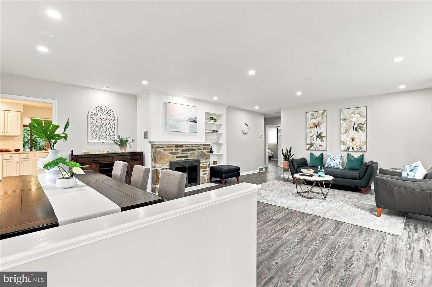 3155 Manor Road photo 5