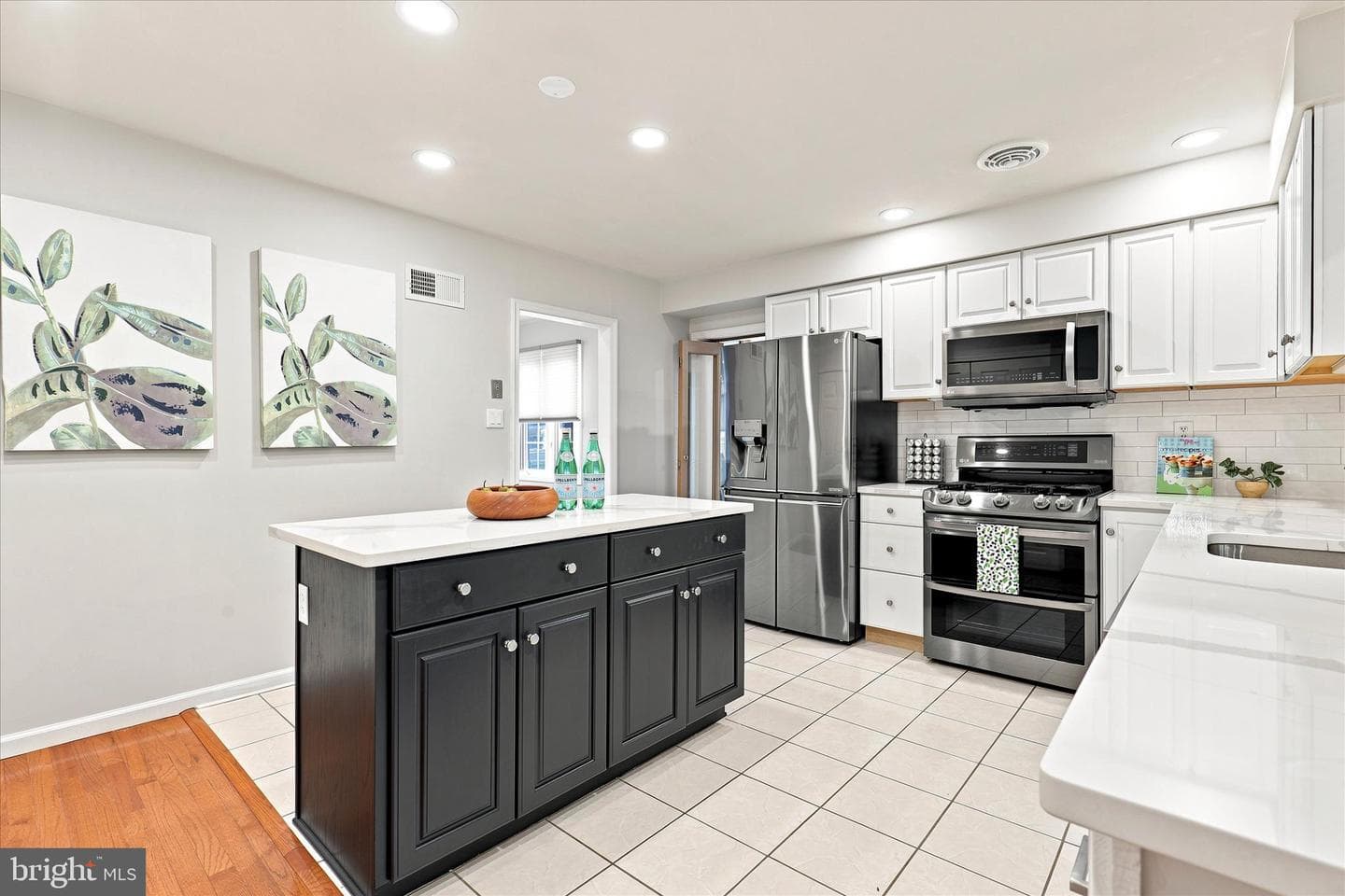 3155 Manor Road photo 7