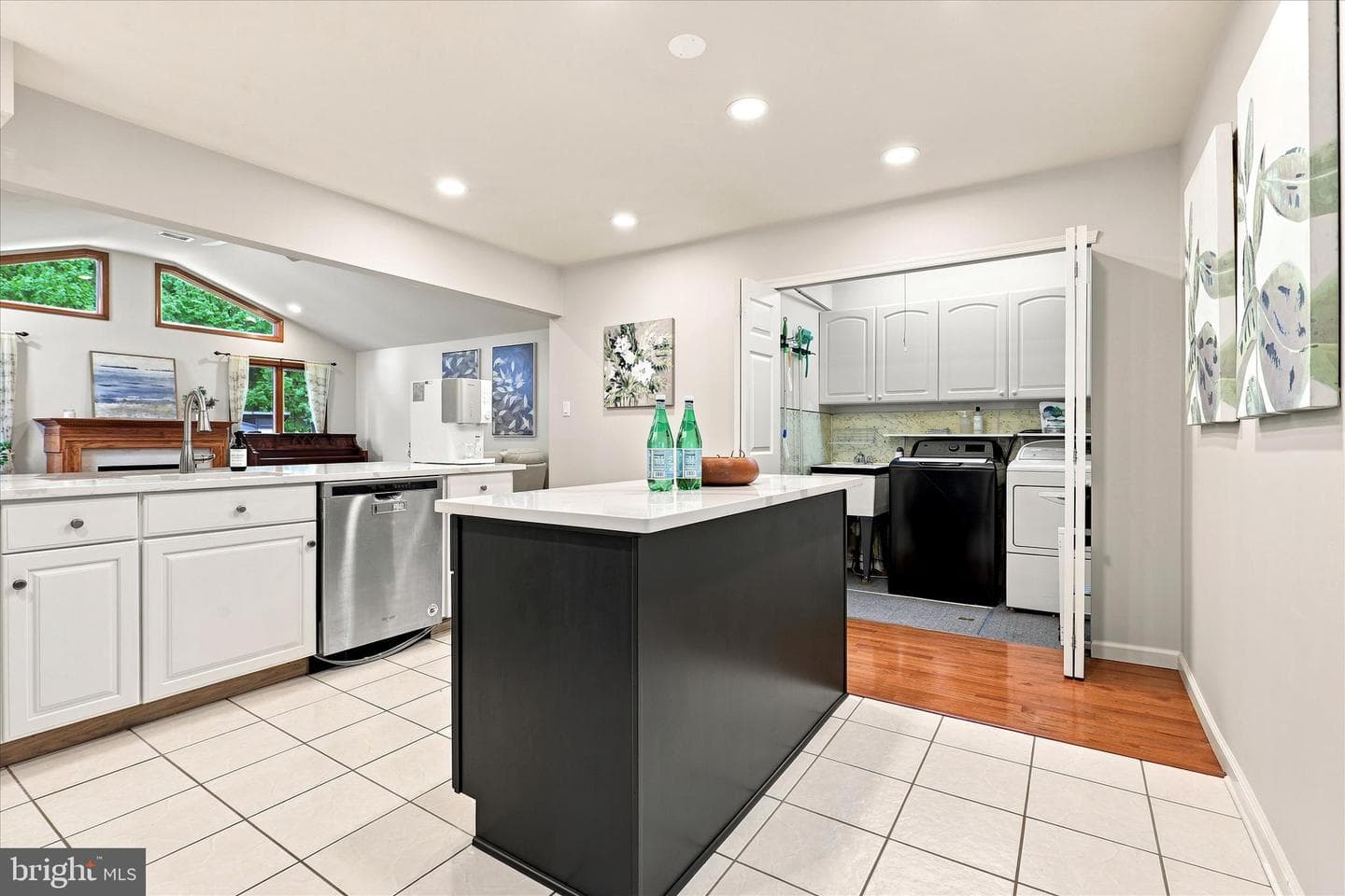 3155 Manor Road photo 9