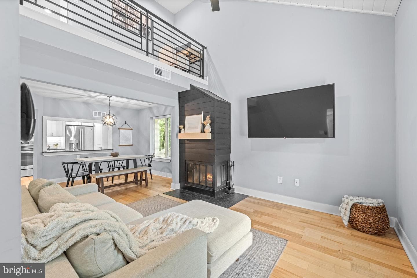 142 Pinecrest Drive
