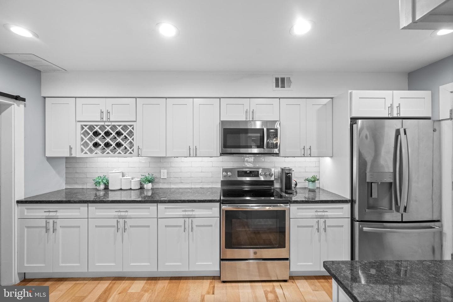 142 Pinecrest Drive photo 10