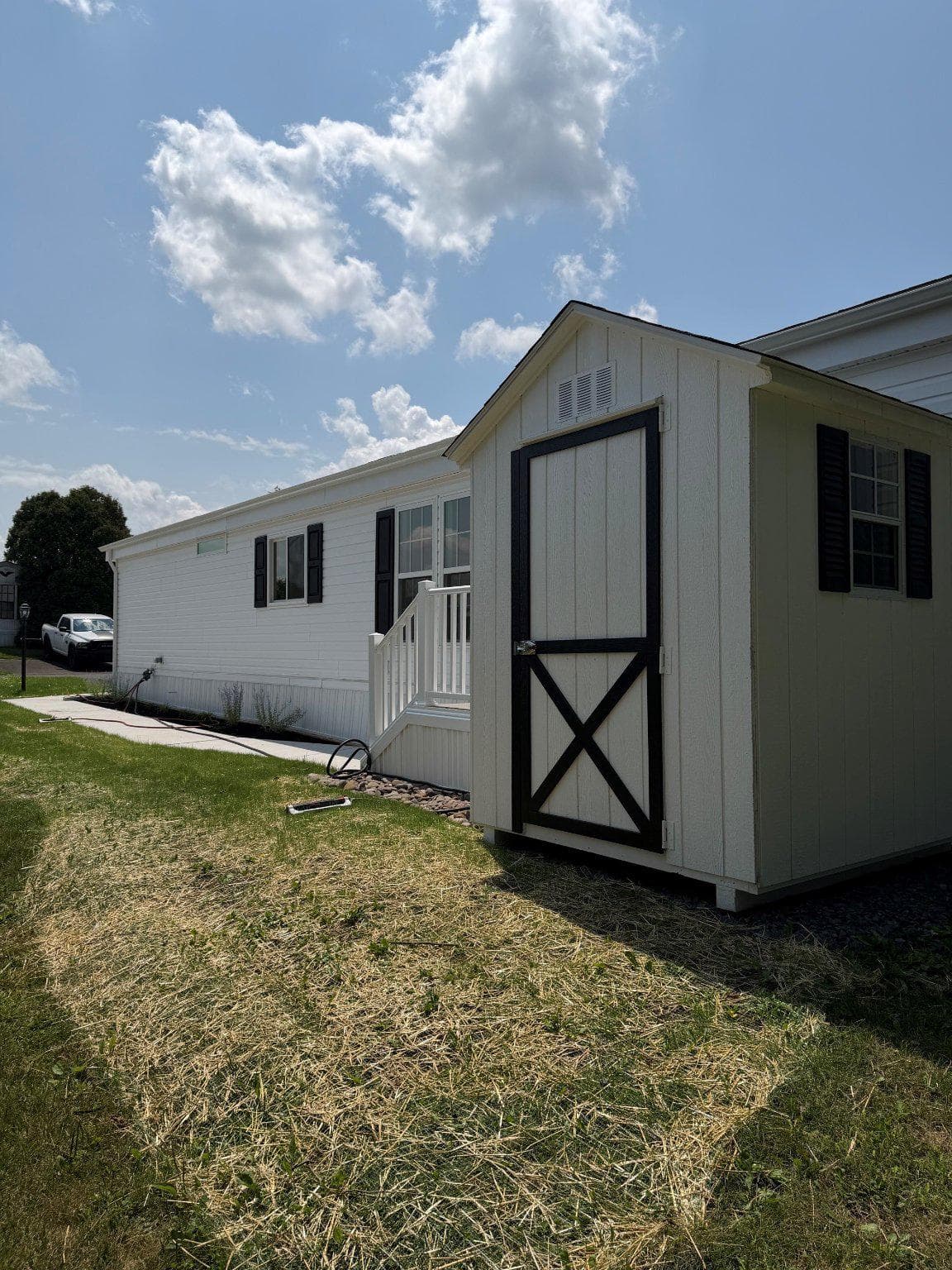64 Longwood Place photo 4