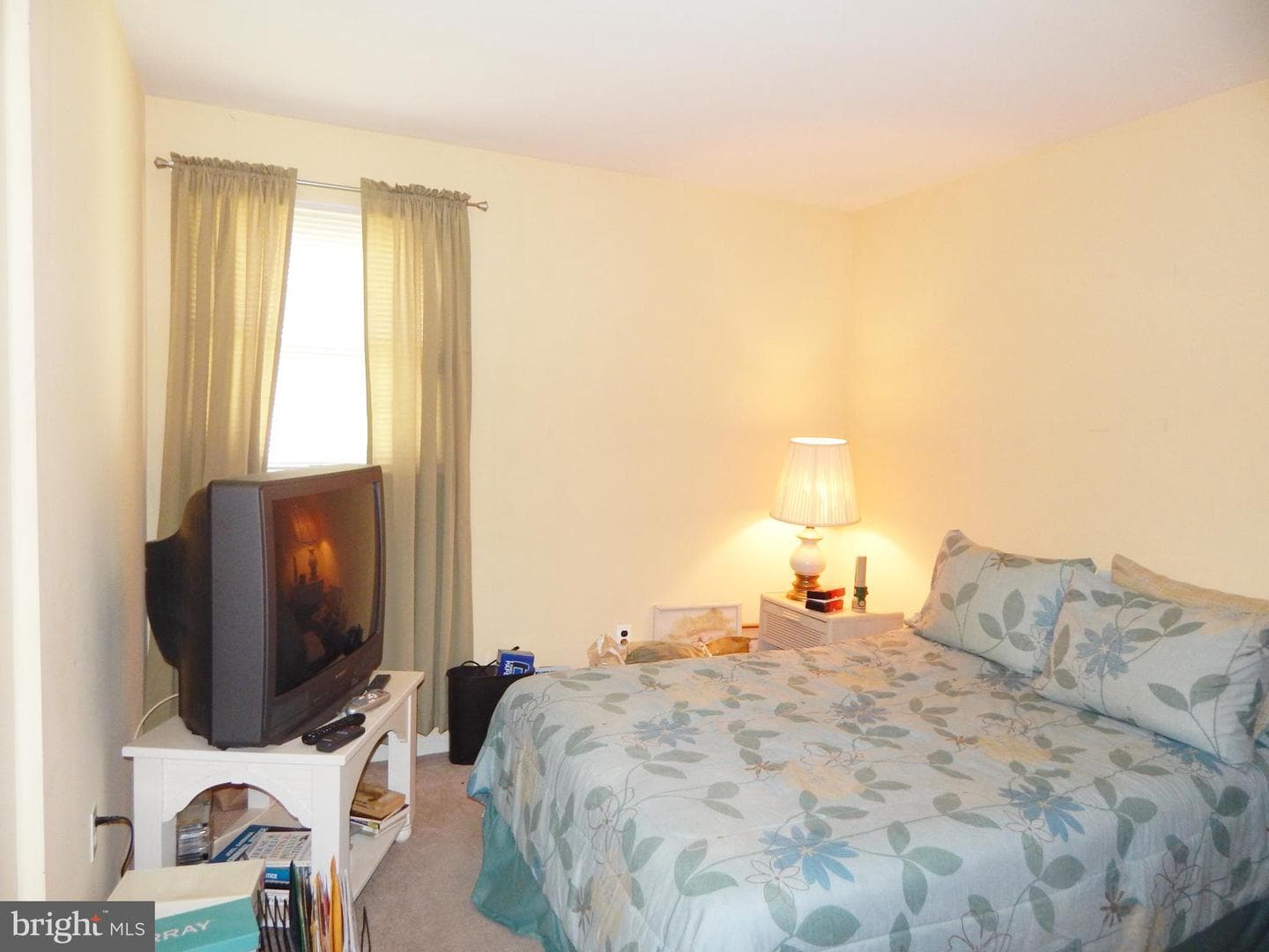 128 Runner St photo 11