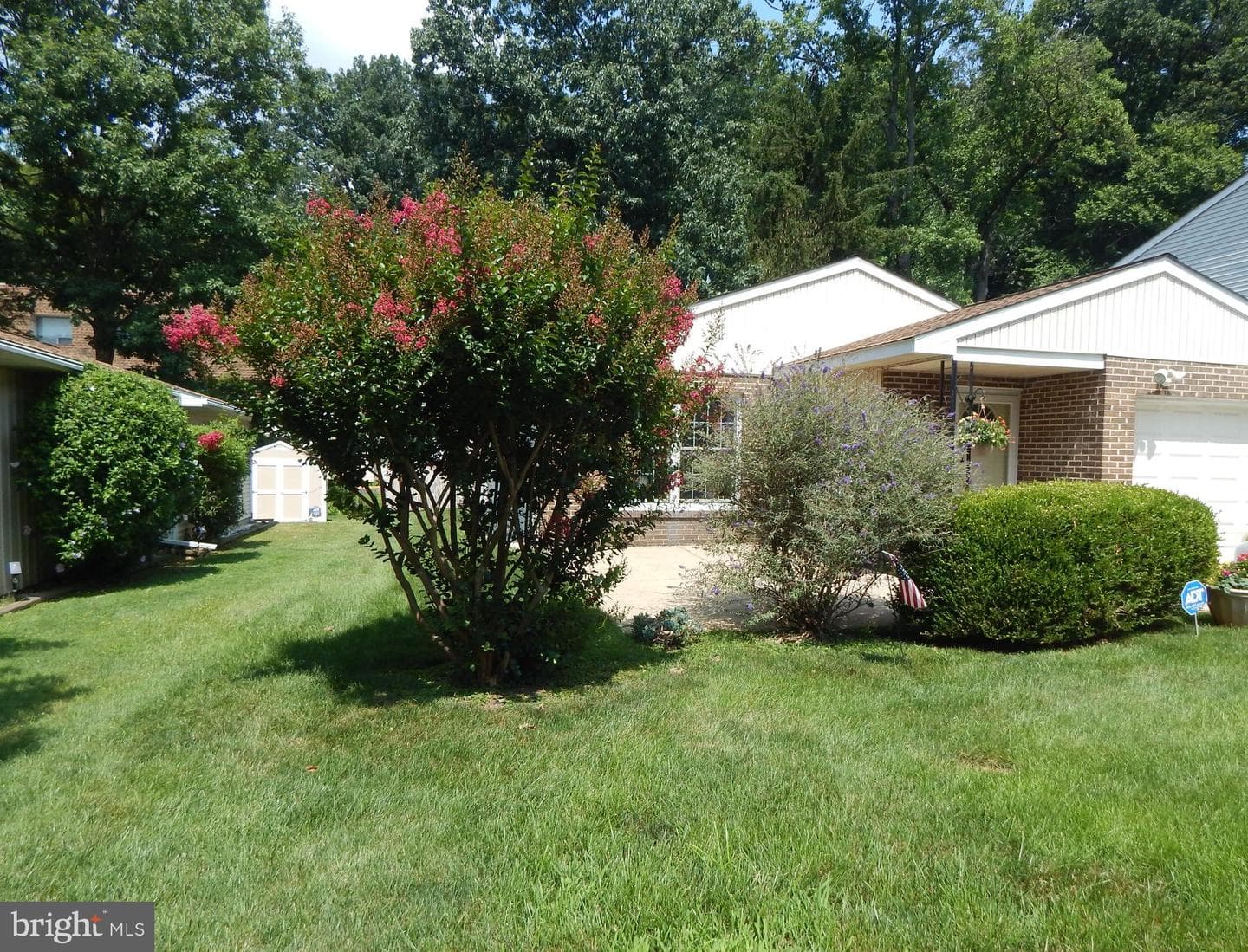 128 Runner St photo 18