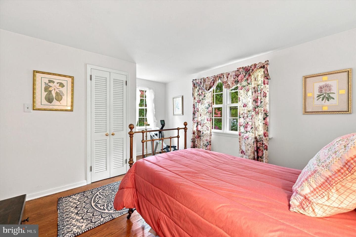 200 Ladbroke Road photo 17