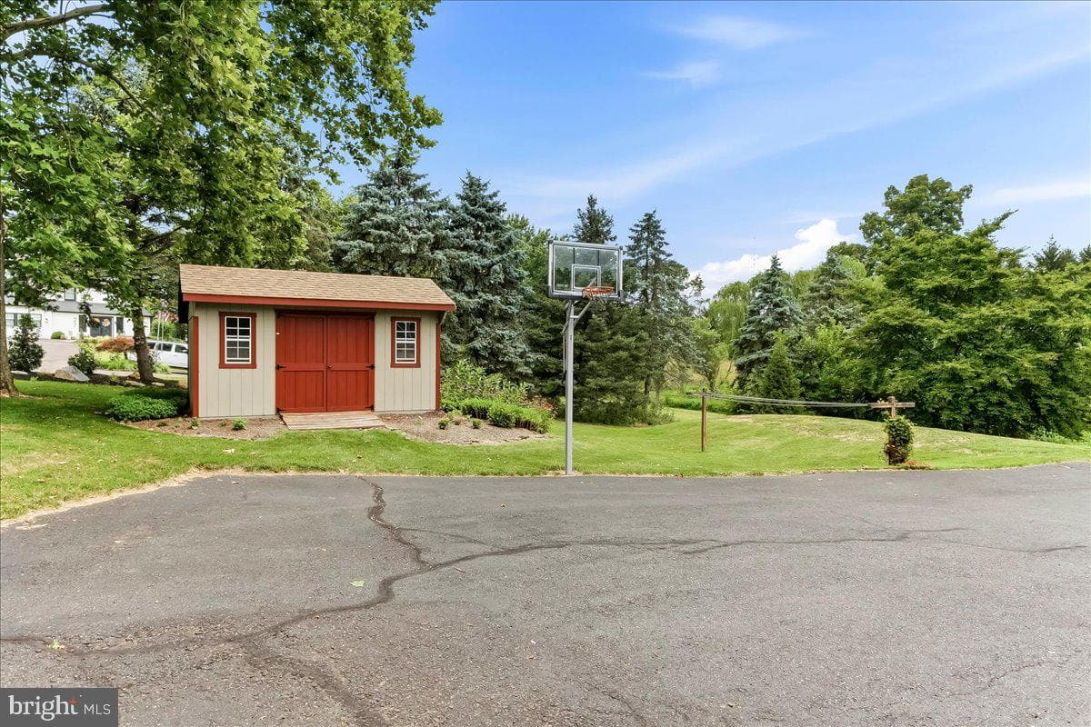 23 Cassell Road photo 50