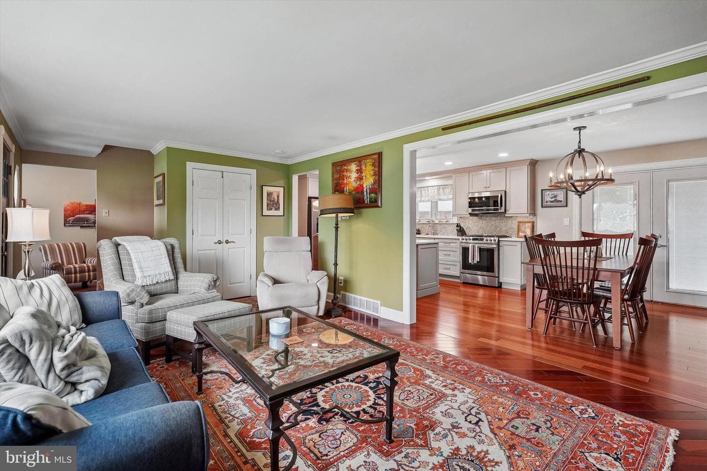 2027 Birchwood Drive photo 8