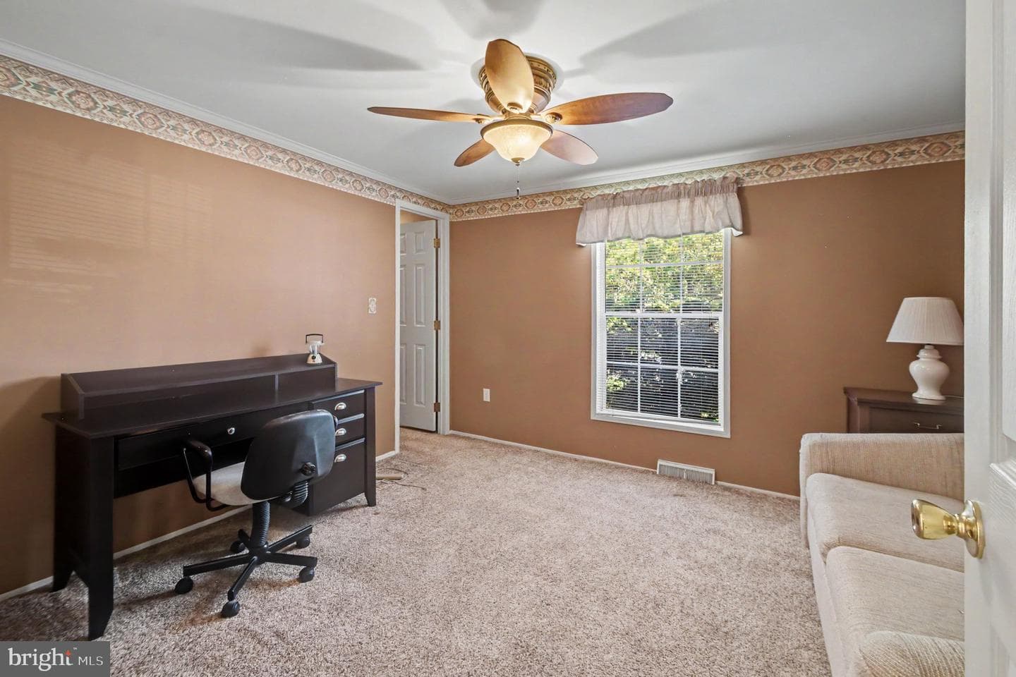 10 Juniper Court W photo 20