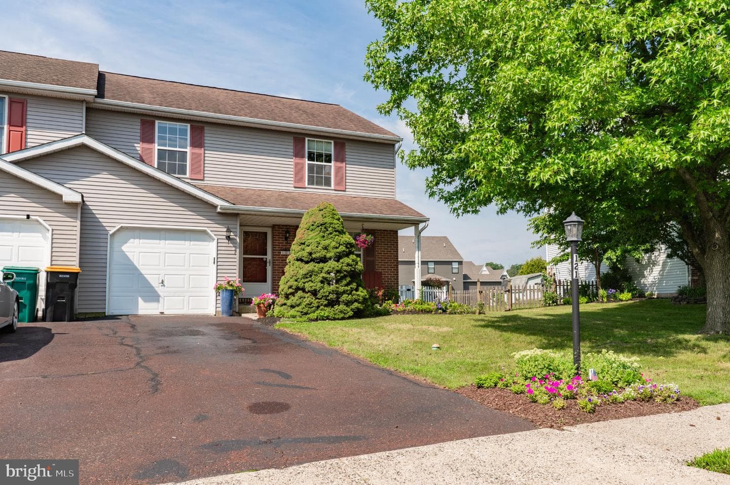 121 Winding Way photo 36