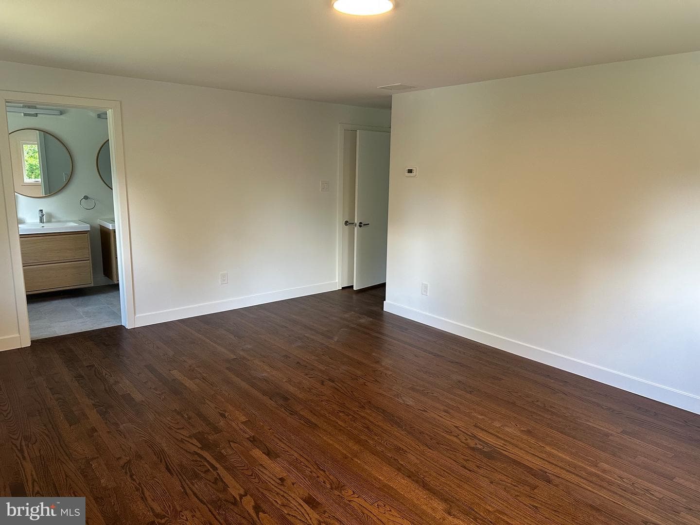 713 Woodfield Road photo 15