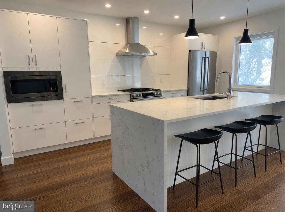 713 Woodfield Road photo 3