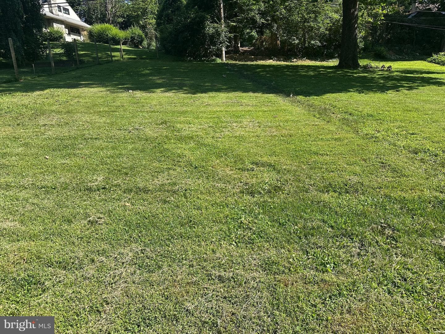 713 Woodfield Road photo 30