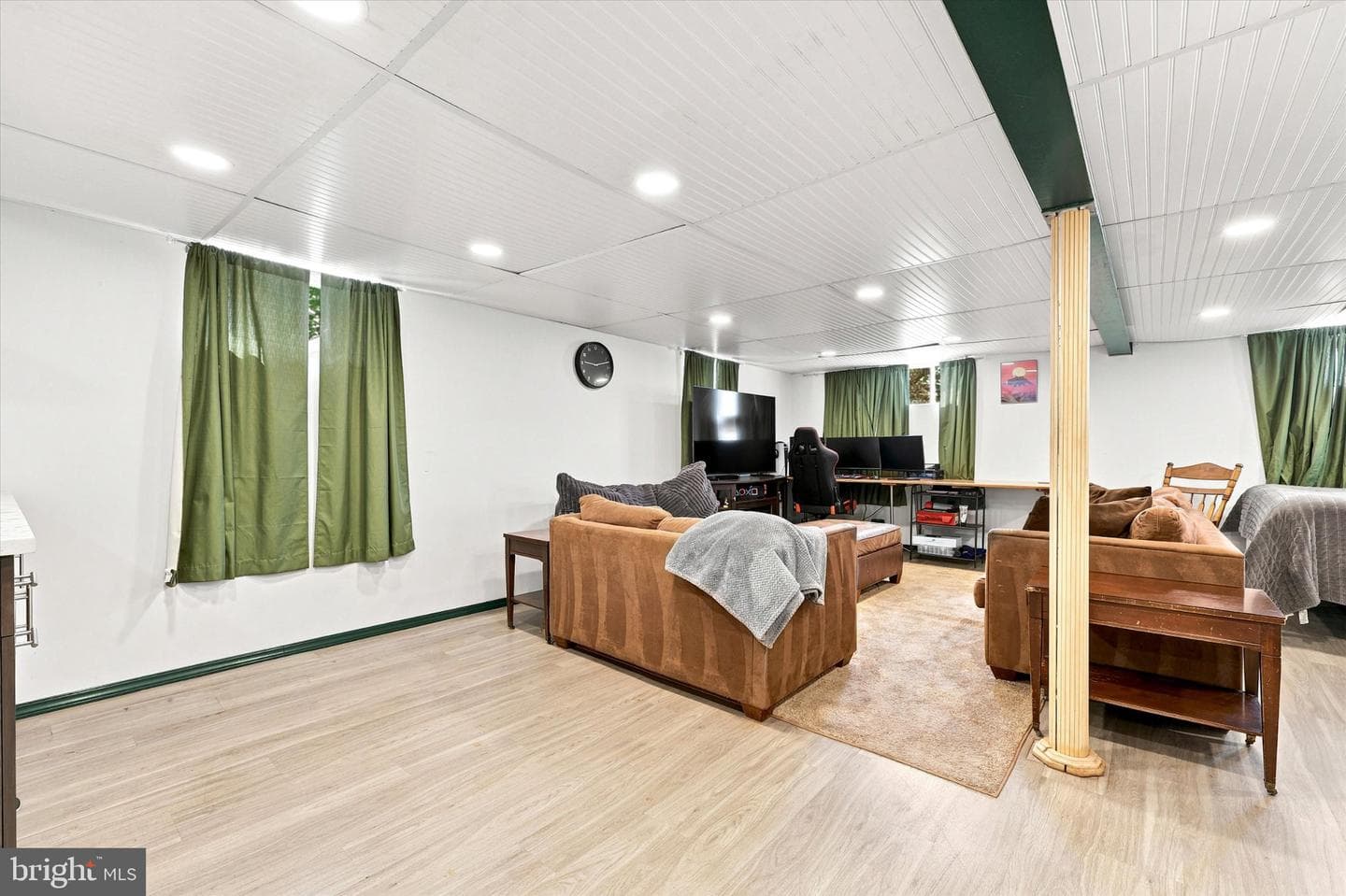 1307 Midland Road photo 17