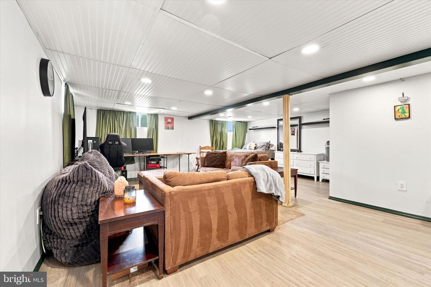 1307 Midland Road photo 18