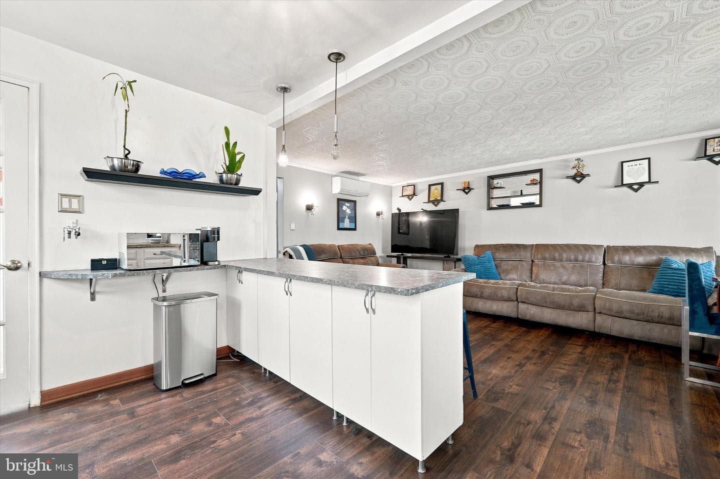 1307 Midland Road photo 8