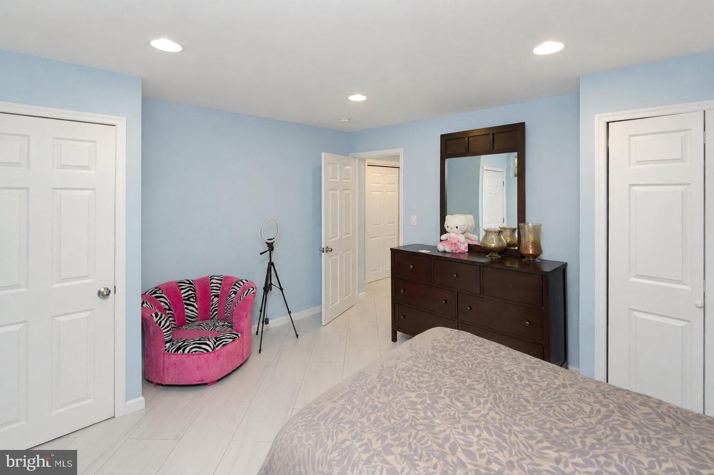 3930 Pond View Lane photo 38