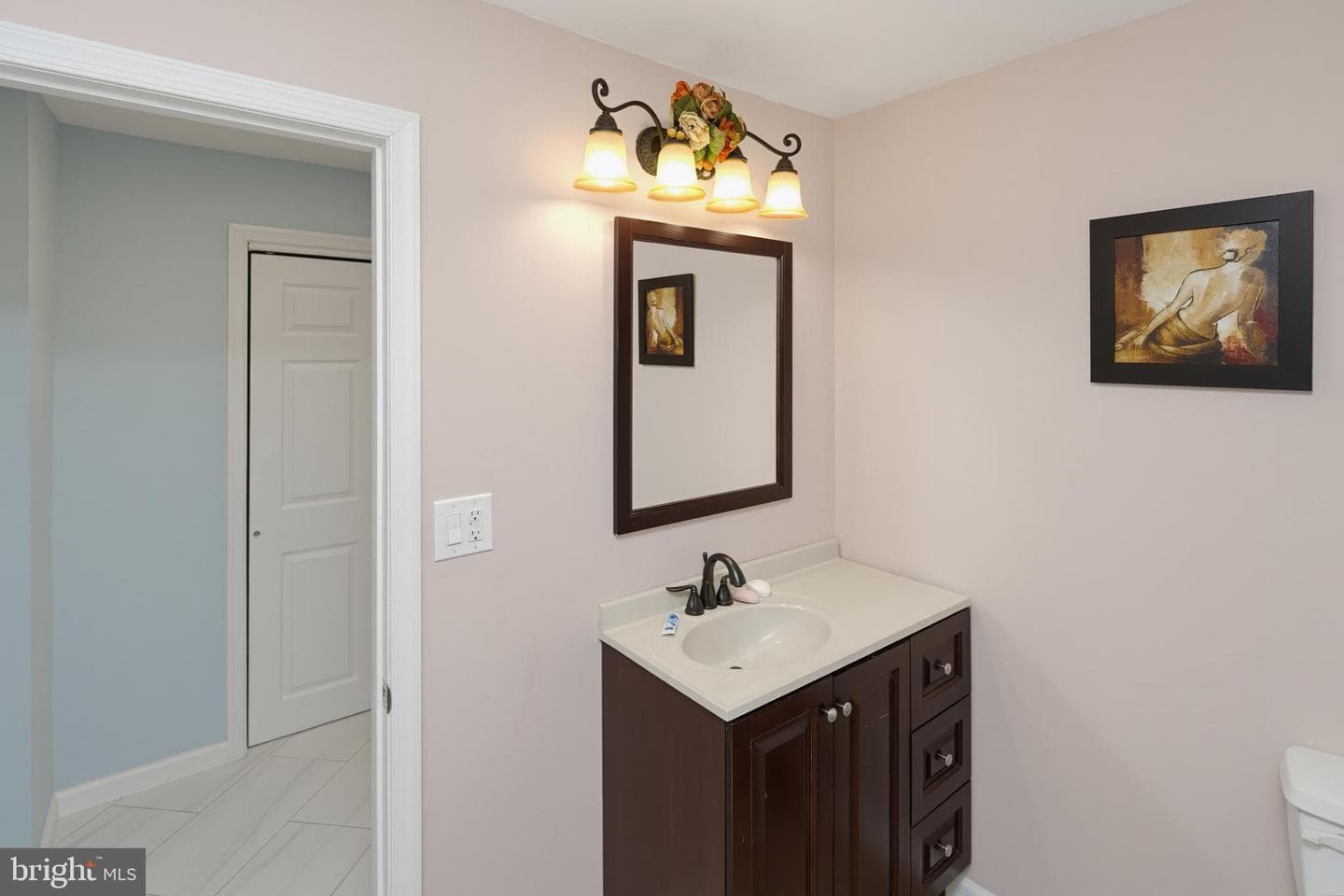 3930 Pond View Lane photo 40